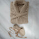 Bademantel und Hausschuhe Geschenkset | Latte