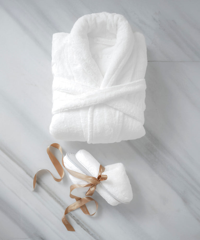 Bademantel und Hausschuhe Geschenkset | Weiß