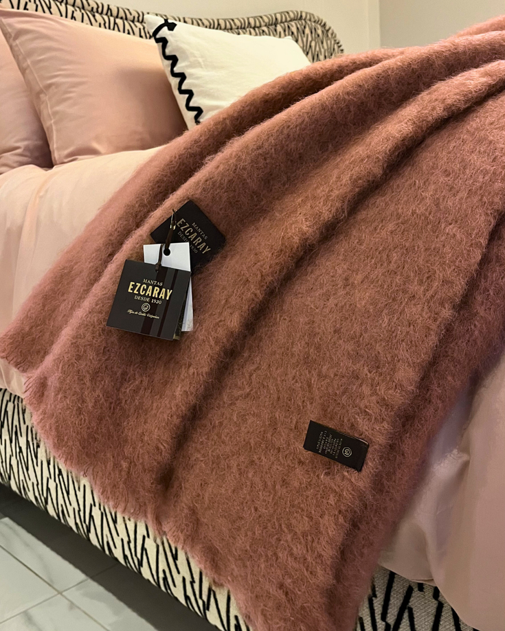 Ezcaray Mohair Plaid - Altrosa 260x240 cm