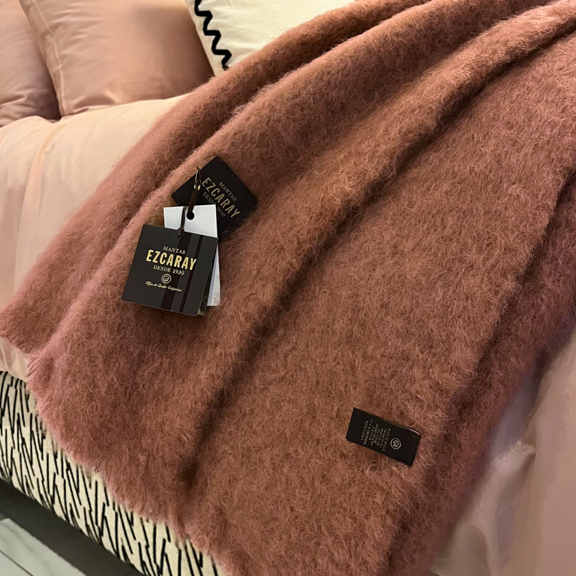 Ezcaray Mohair Plaid - Altrosa 260x240 cm